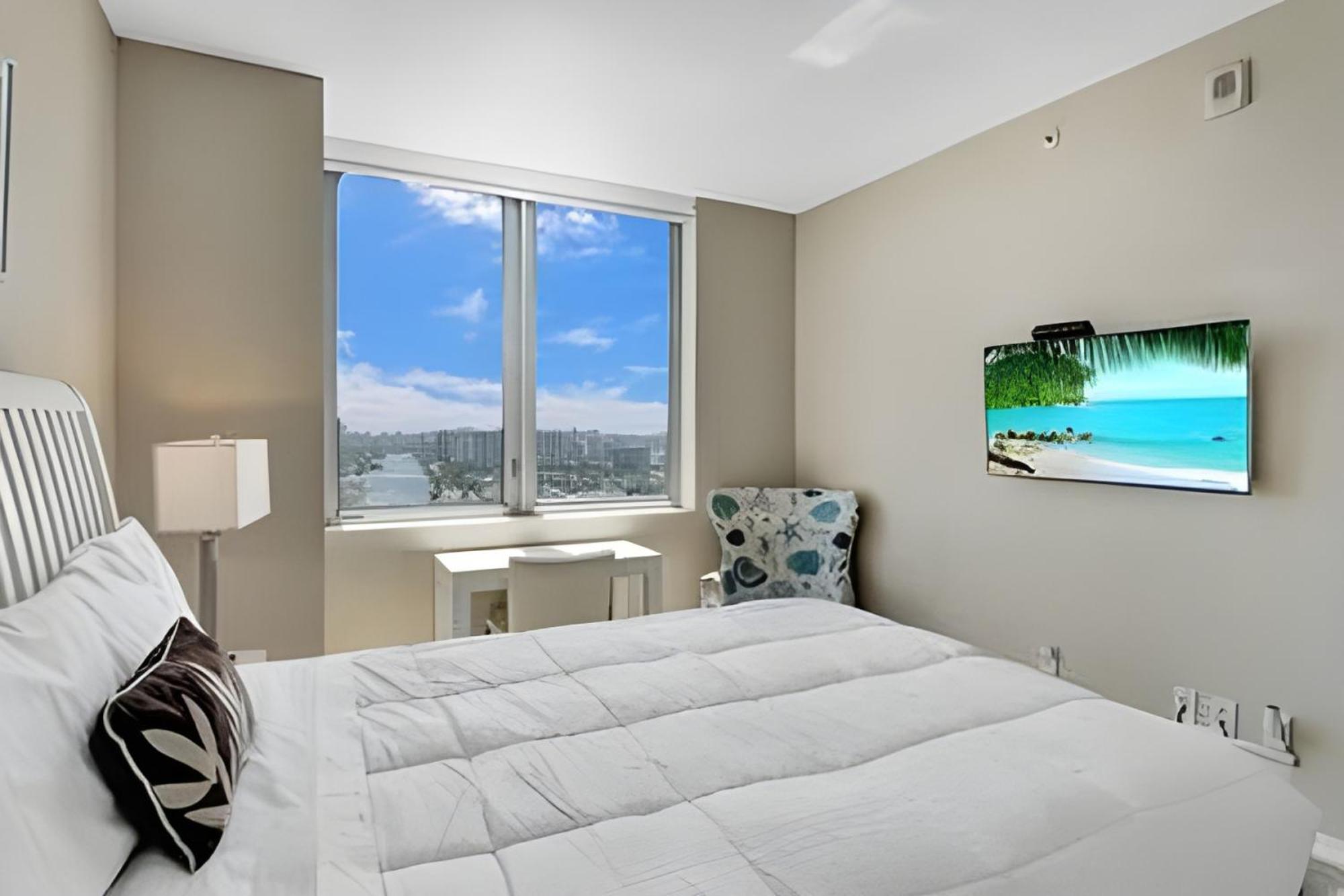 Million Dollar Penthouse With Pool Amazing Views Appartement Hallandale Beach